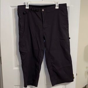 PrAna Breathe dark gray Capri pants, L